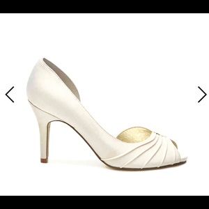 Adrianna Papell Flynn Heels